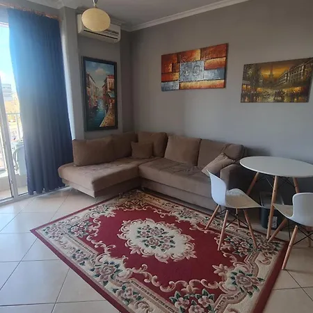 Apartamento 6th Floor Apartments, Tirana