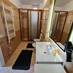 Apartman 6th Floor Apartments,