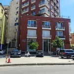 Apartman 6th Floor Apartments,