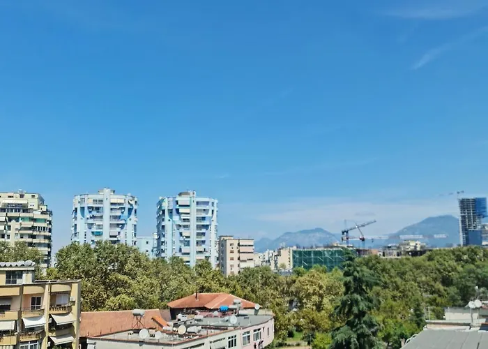 6th Floor Apartments, Appartamento Tirana